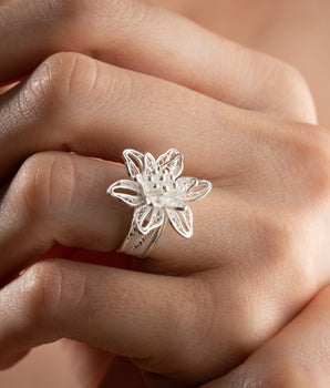 Floral Silver Ring - Minimalist Handmade Silver Ring - Dainty - Ring for Women - Filigree Ring